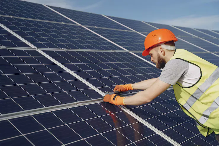 Installation panneaux solaires à Amanlis — Panneaux Solaires Rennes - Pro Expert Solaire - Autoconsommation Solaire - panneaux photovoltaiques
